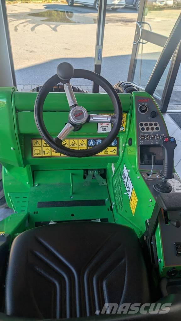 Avant 528 Kampanj! 多功能裝載機