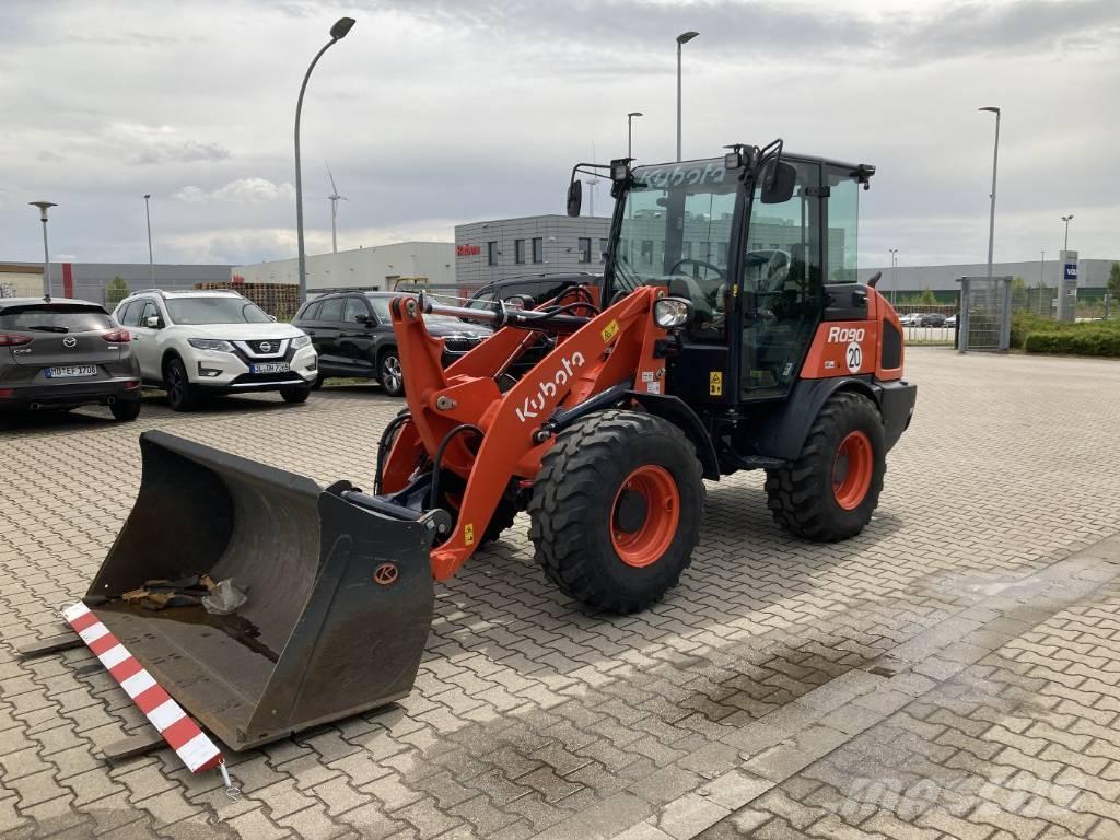 Kubota R 090 滑移轉向裝載機