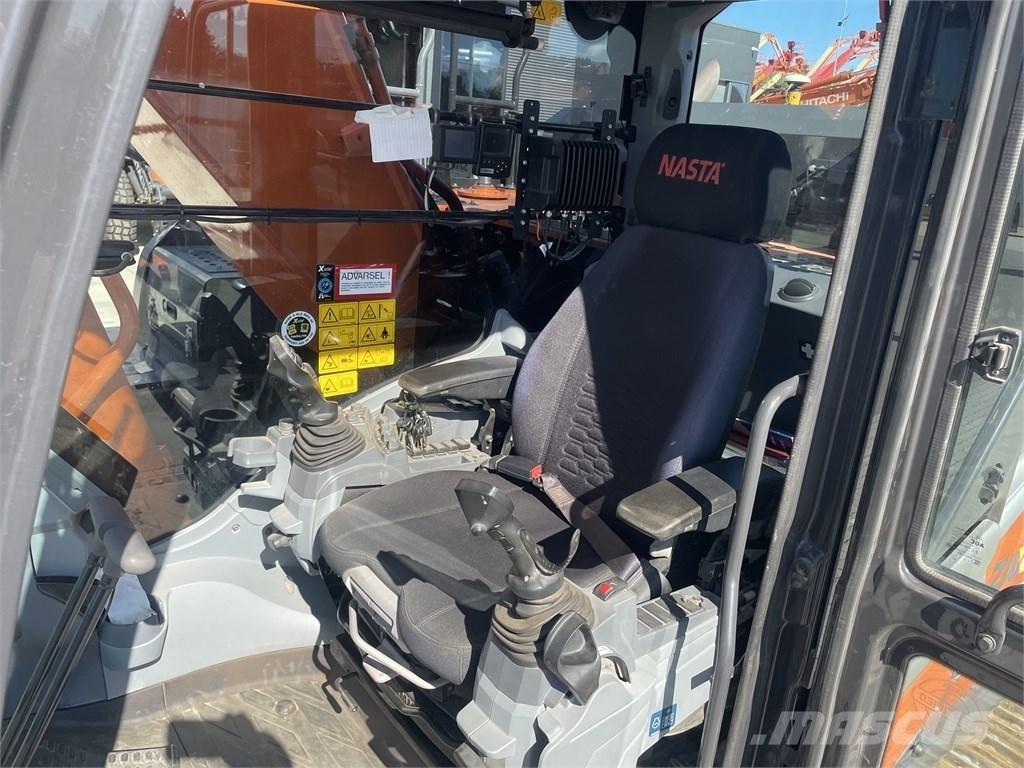Hitachi ZX 300 LC-7 履帶式 挖土機/掘鑿機/挖掘機