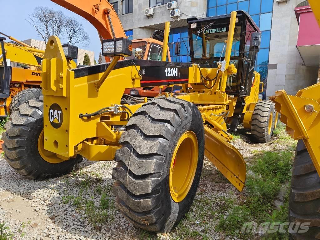 CAT 120 H 平土機