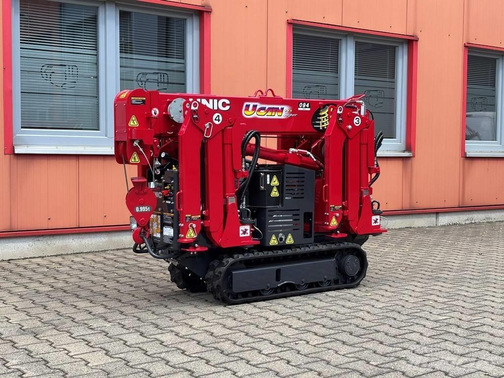 Unic URW-094 小型起重機