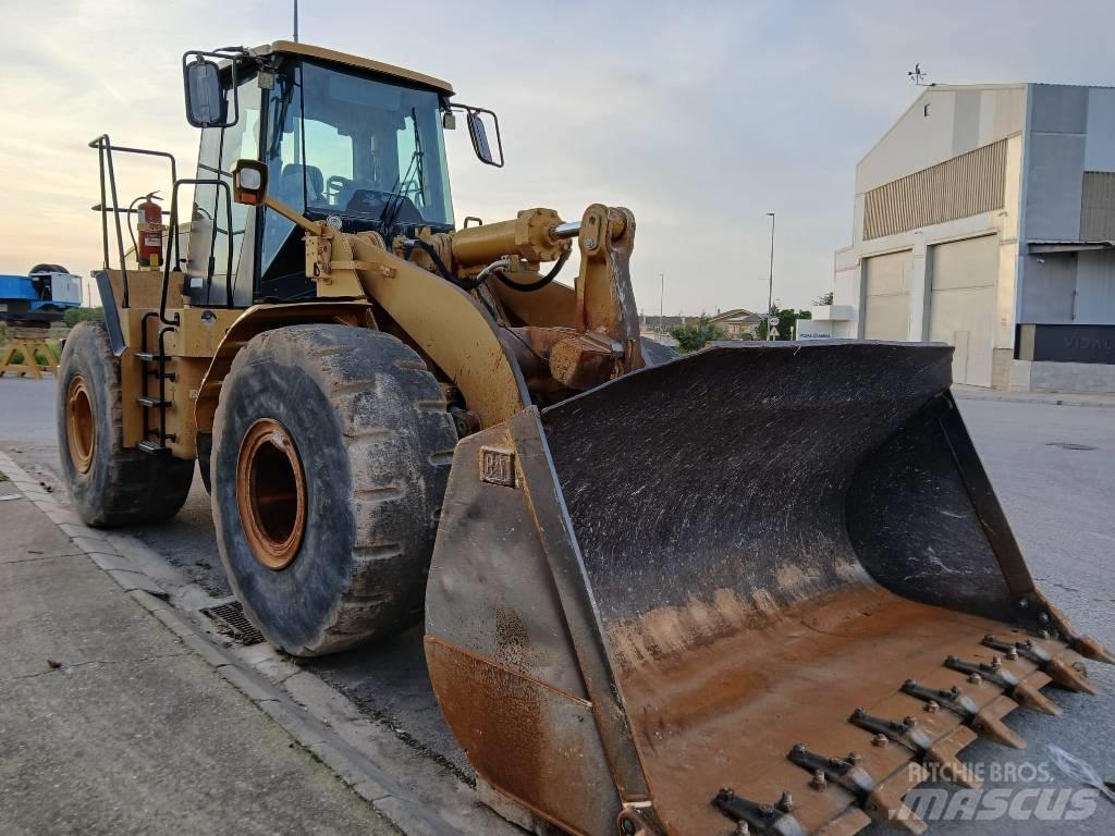 CAT 966 G series II 輪胎式裝載機