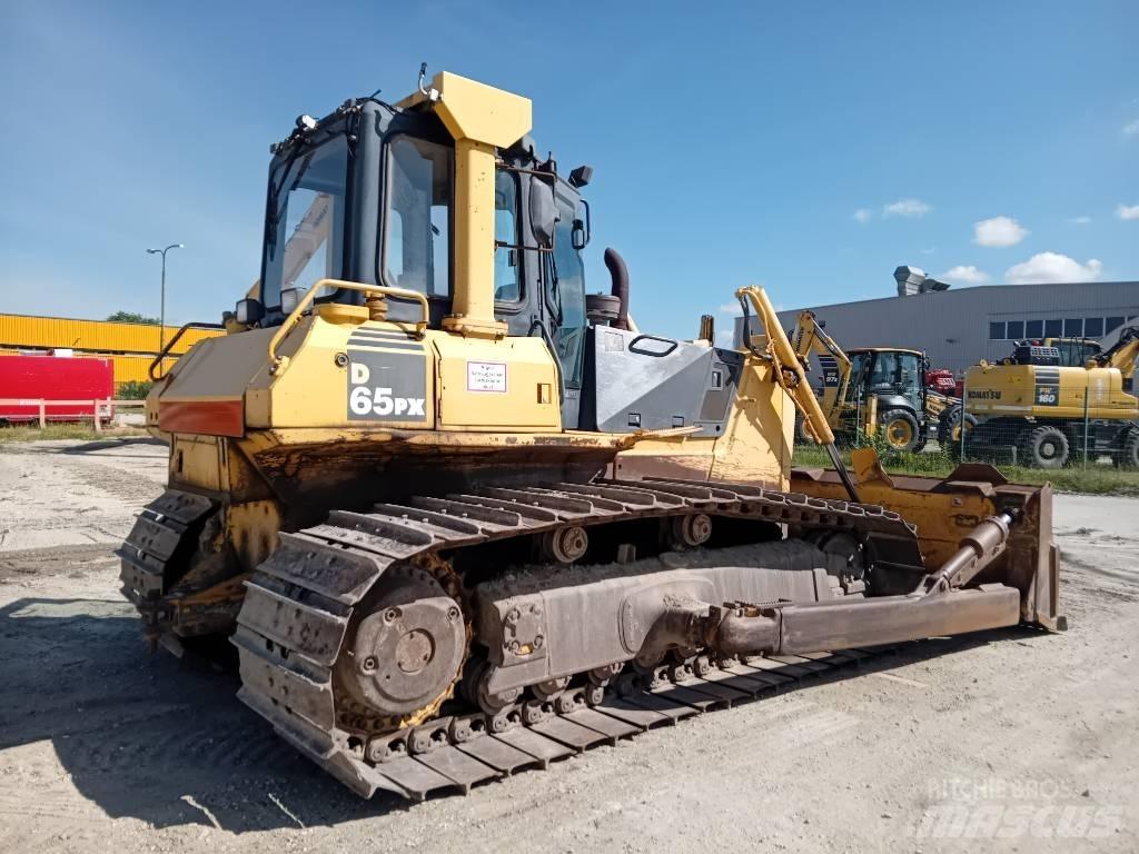 Komatsu D 65 PX-15 履帶推土機