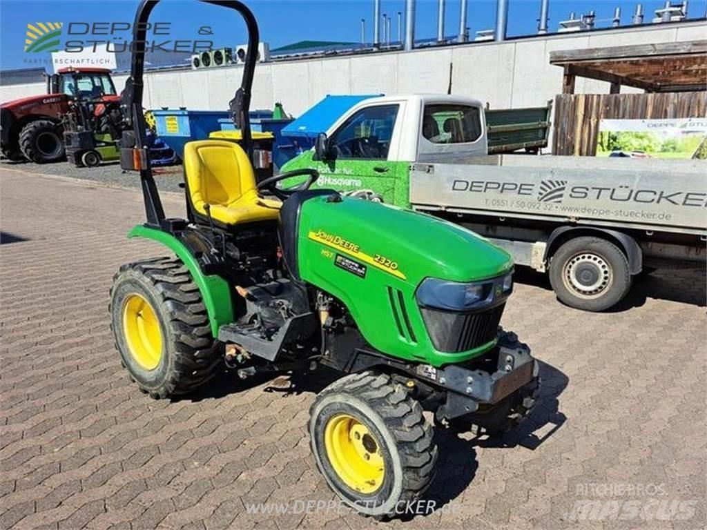 John Deere 2320 小型曳引機
