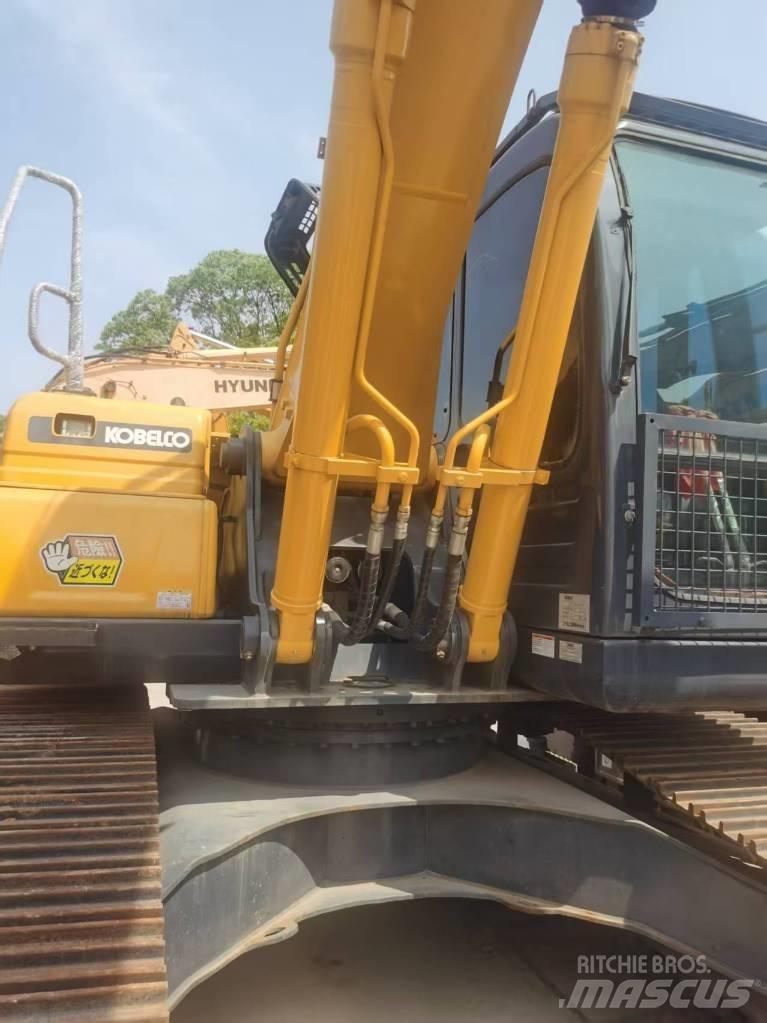 Kobelco SK 200 履帶式 挖土機/掘鑿機/挖掘機