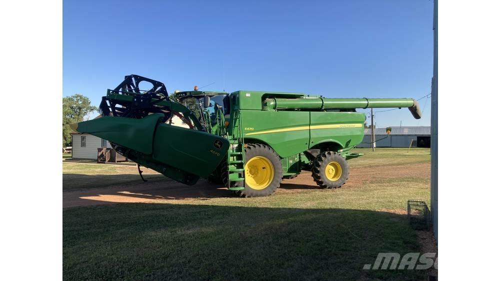 John Deere S 670 聯合收穫機