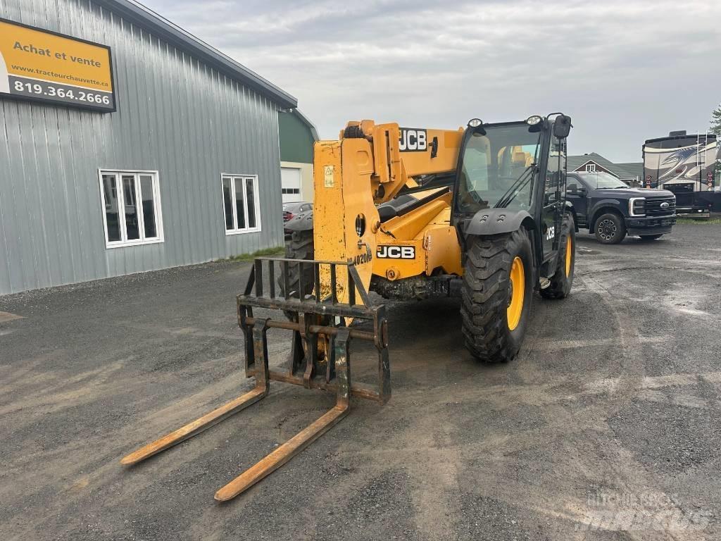 JCB 507-42 伸縮臂操作車