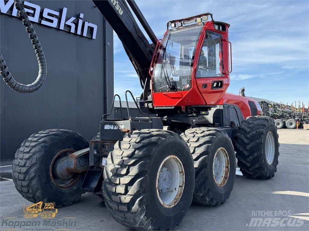 Komatsu 951 收穫機