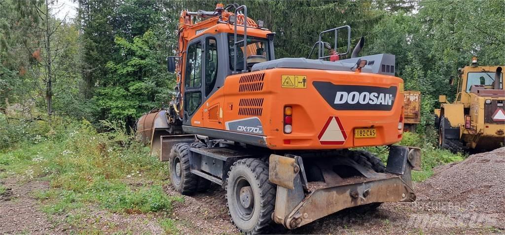 Doosan DX170W 旋轉式挖土機/掘鑿機/挖掘機