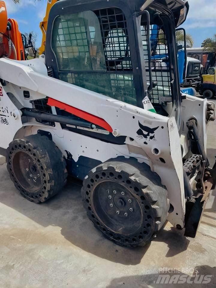 Bobcat S 550 滑移轉向裝載機