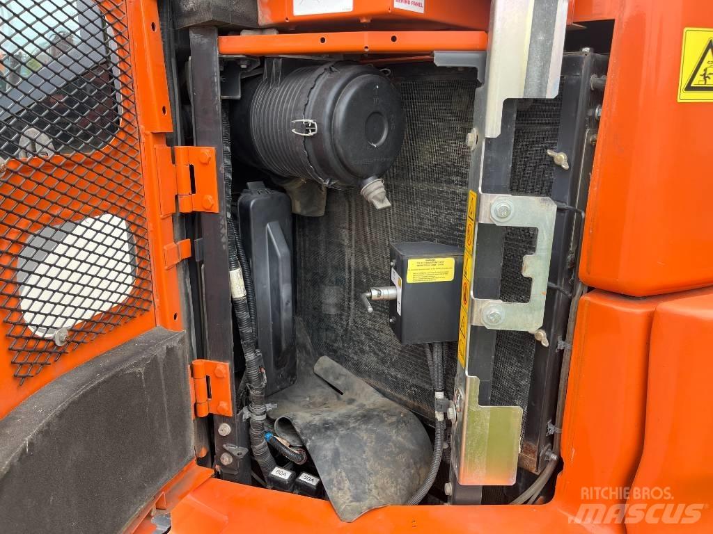 Hitachi ZX85USB-5A 中型挖土機/掘鑿機/挖掘機 7t-12t