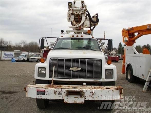 Altec D947BB 卡車裝載高空作業車
