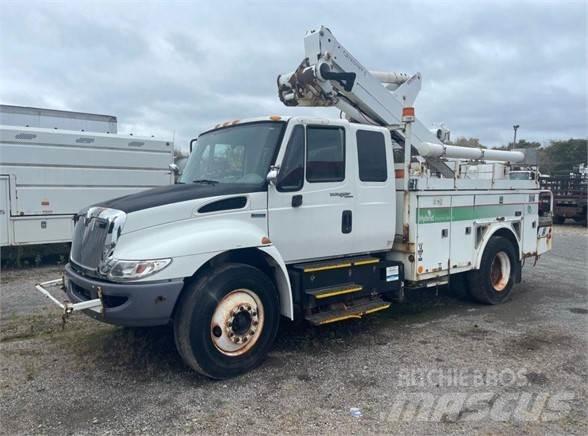 Altec TA40 卡車裝載高空作業車