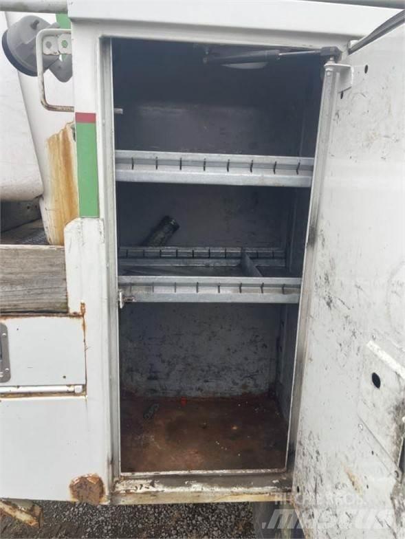 Altec TA40 卡車裝載高空作業車