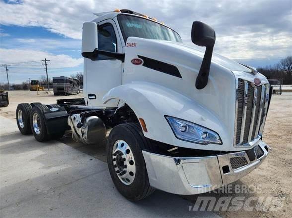 Peterbilt 579 曳引機組件