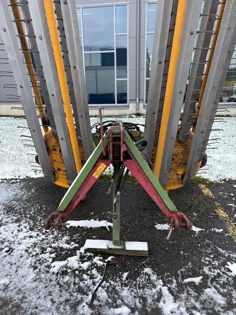 Elho V-Twin 600 堆草機