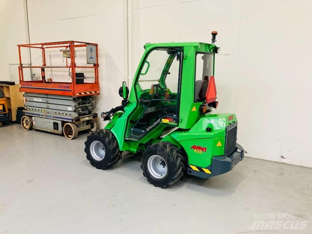Avant 635 小型裝載機