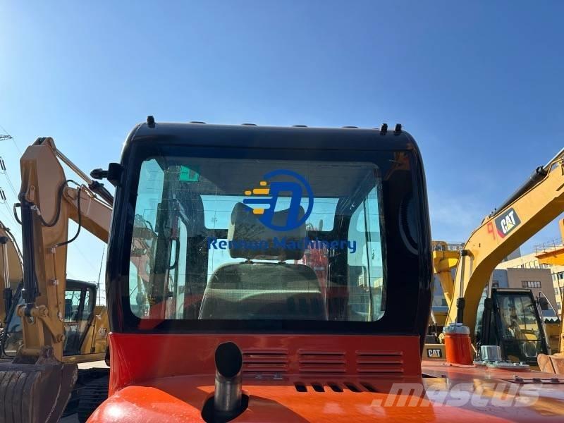 Doosan DX 60 小型挖土機/掘鑿機<7t(小型挖掘機)