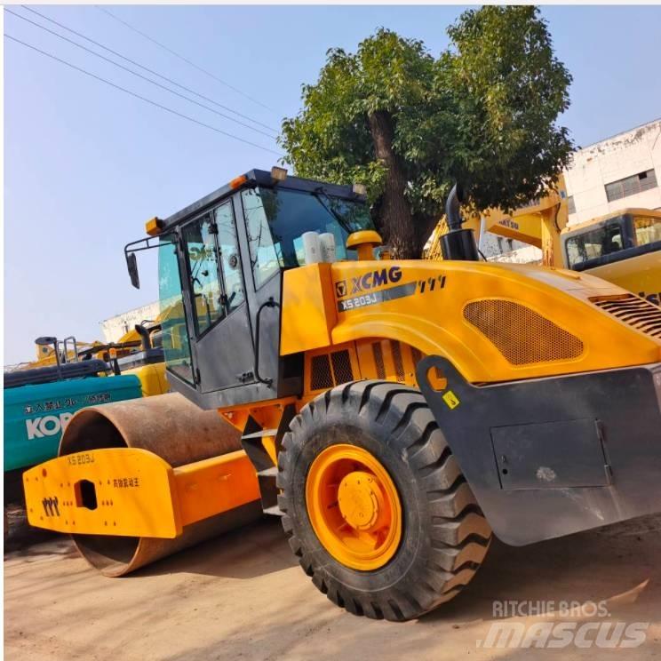 XCMG XS 203 J 單輪滾壓機