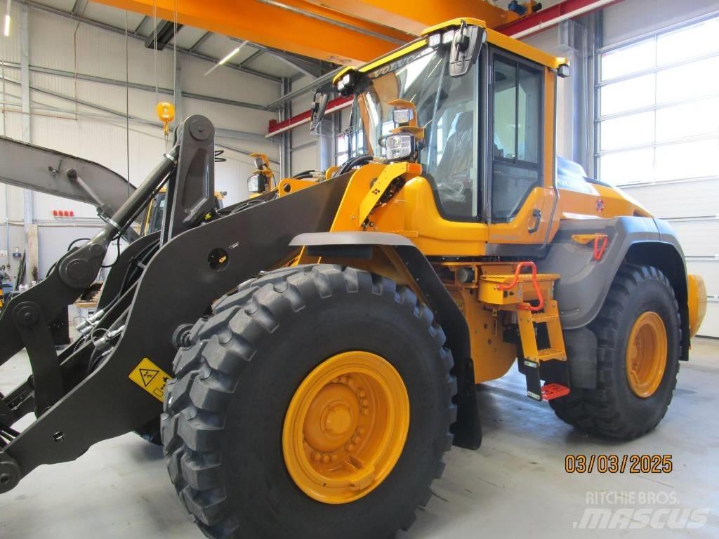 Volvo L 110 H2 輪胎式裝載機