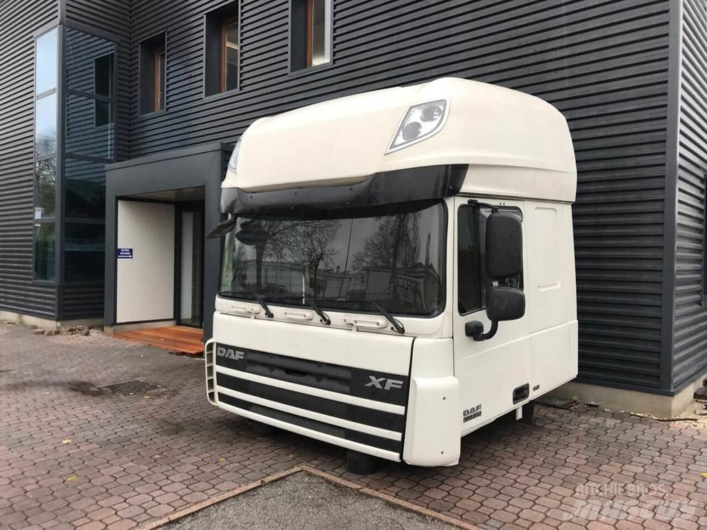DAF XF 105 Euro 5 駕駛室與內部