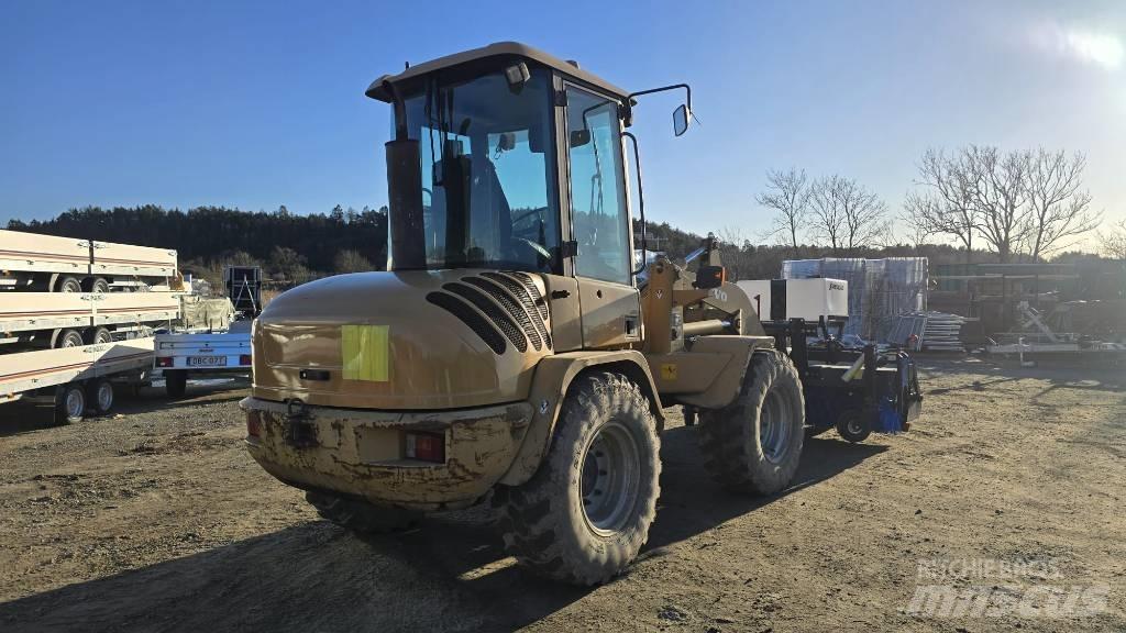 Volvo L 35 B sopvals 輪胎式裝載機