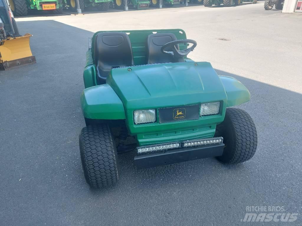 John Deere Gator 4x4 其他地面照料機械
