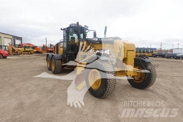 CAT 140M 平土機
