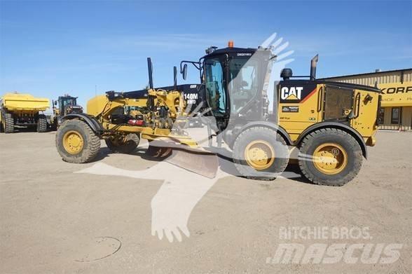 CAT 140M AWD 平土機