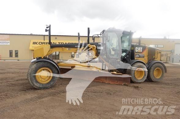 CAT 140M AWD 平土機