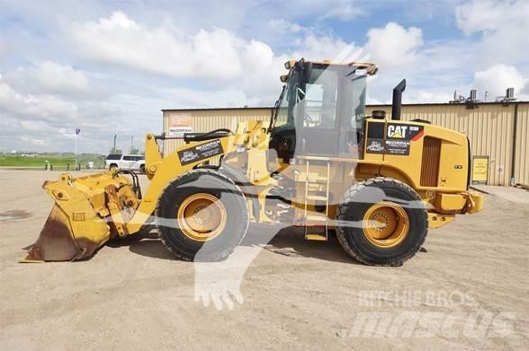 CAT 928H 輪胎式裝載機
