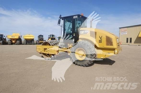 CAT CP54B 單輪滾壓機