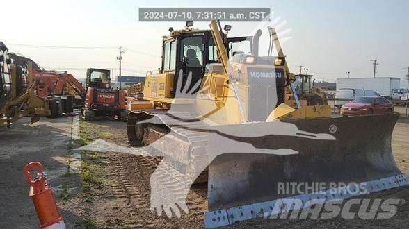 Komatsu D65PX 履帶推土機