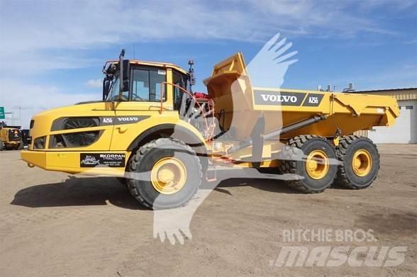 Volvo A25G 鉸接式起吊車