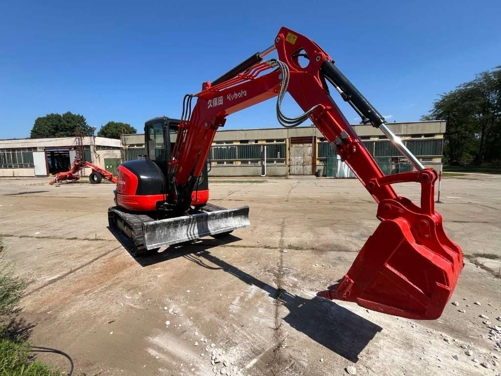 Kubota KX 057-4 小型挖土機/掘鑿機<7t(小型挖掘機)