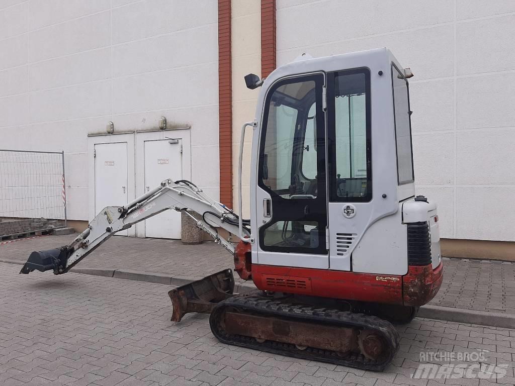 Takeuchi TB016 小型挖土機/掘鑿機<7t(小型挖掘機)