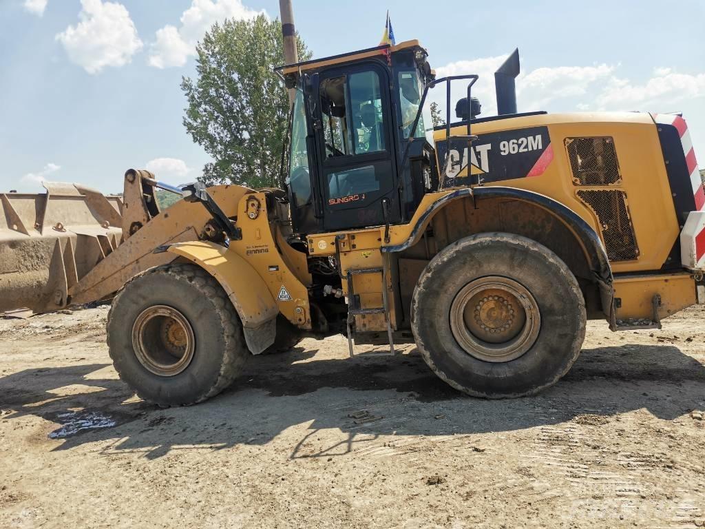 CAT 962 M 輪胎式裝載機