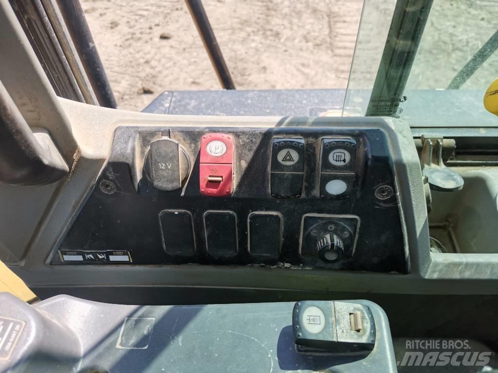 CAT 962 M 輪胎式裝載機