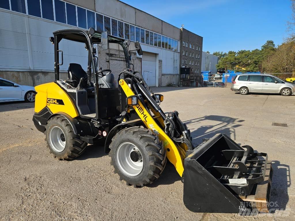 Gehl AL430 工具搬運車