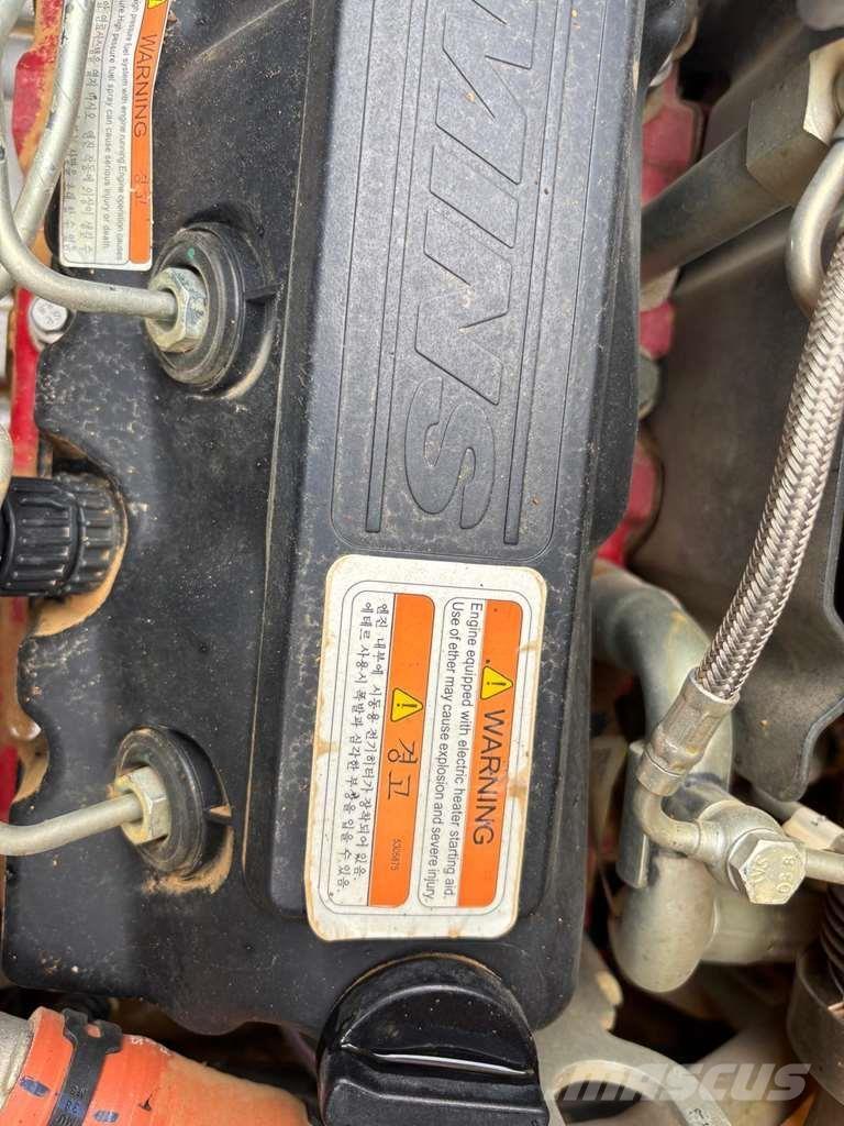 Hyundai HC130ALCR 特殊挖土機/掘鑿機/挖掘機