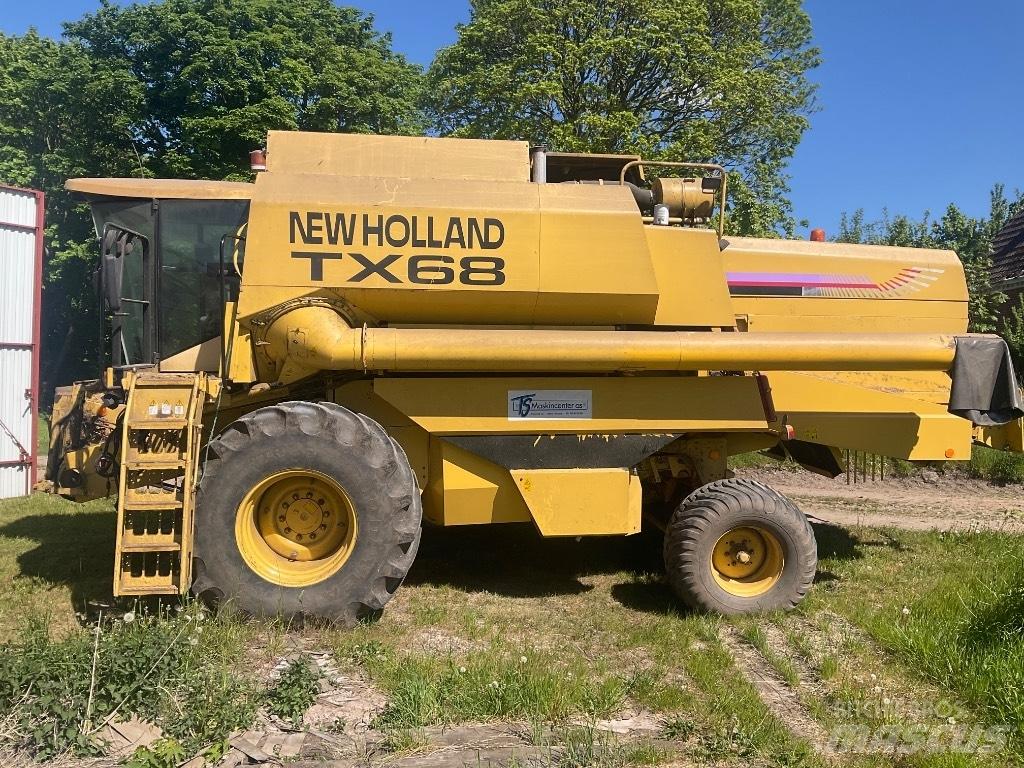 New Holland TX 68 聯合收穫機