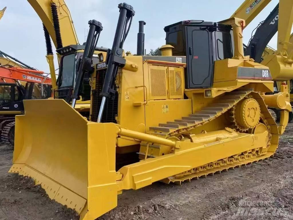 CAT D 8 R 履帶推土機