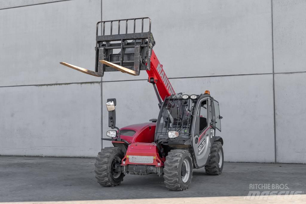 Manitou MT 625 伸縮臂操作車