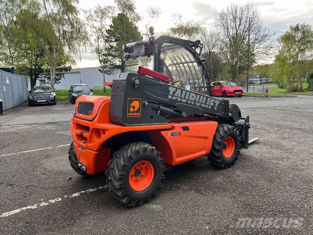 Ausa T 144 H 伸縮臂操作車