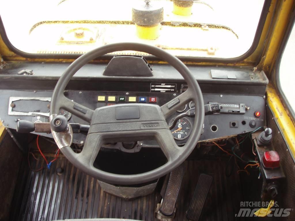 Volvo BM 861 6+6 鉸接式起吊車