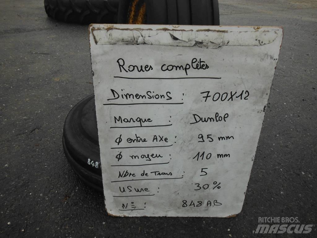 Dunlop 7.00X12 輪胎、車輪和輪圈