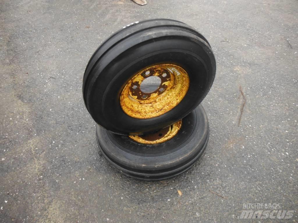 Dunlop 7.00X12 輪胎、車輪和輪圈