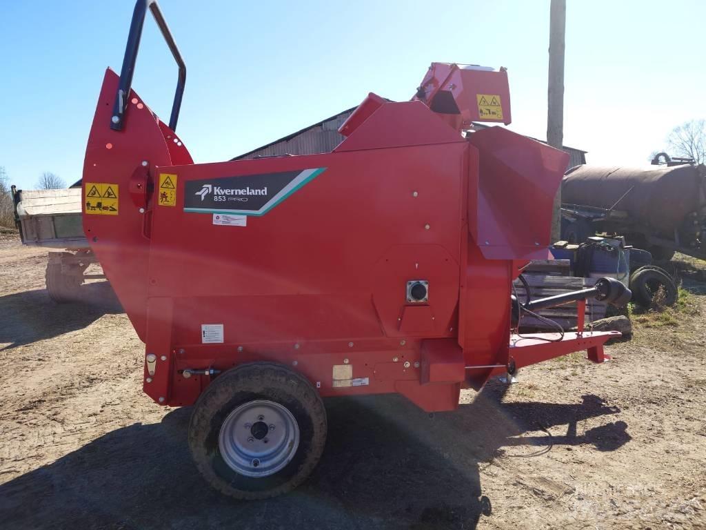 Kverneland 853 Pro 草捆撕碎機、切割機、拆袋機
