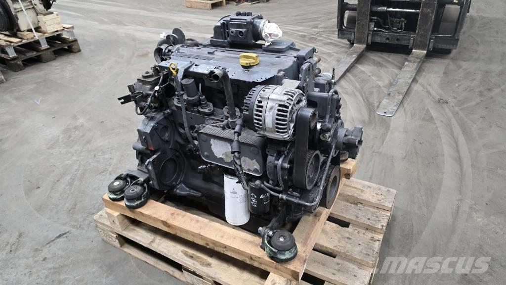 Deutz BF4M2012C 引擎/發動機