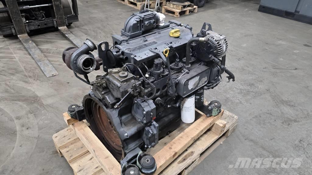 Deutz BF4M2012C 引擎/發動機